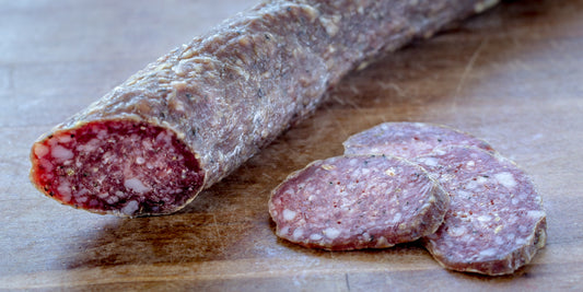 Lufttørret fennikelspegepølse